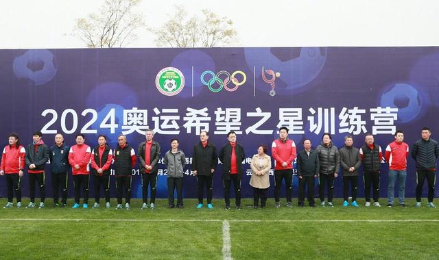 超级凌乱的校园运动会人物介绍